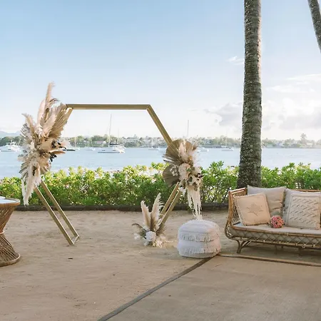 Mauricia Beachcomber Resort & Spa-3
